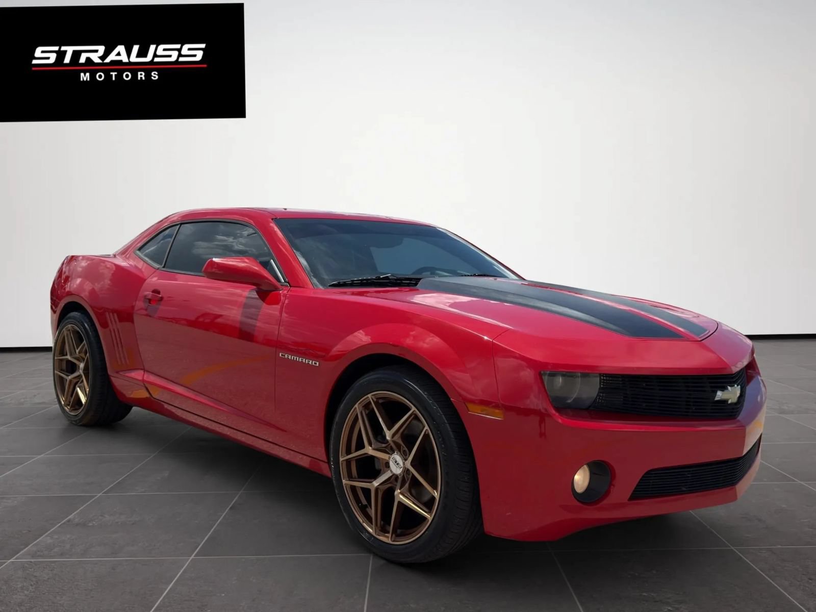 Used 2011 Chevrolet Camaro LT w/ RS Package RWD image 1