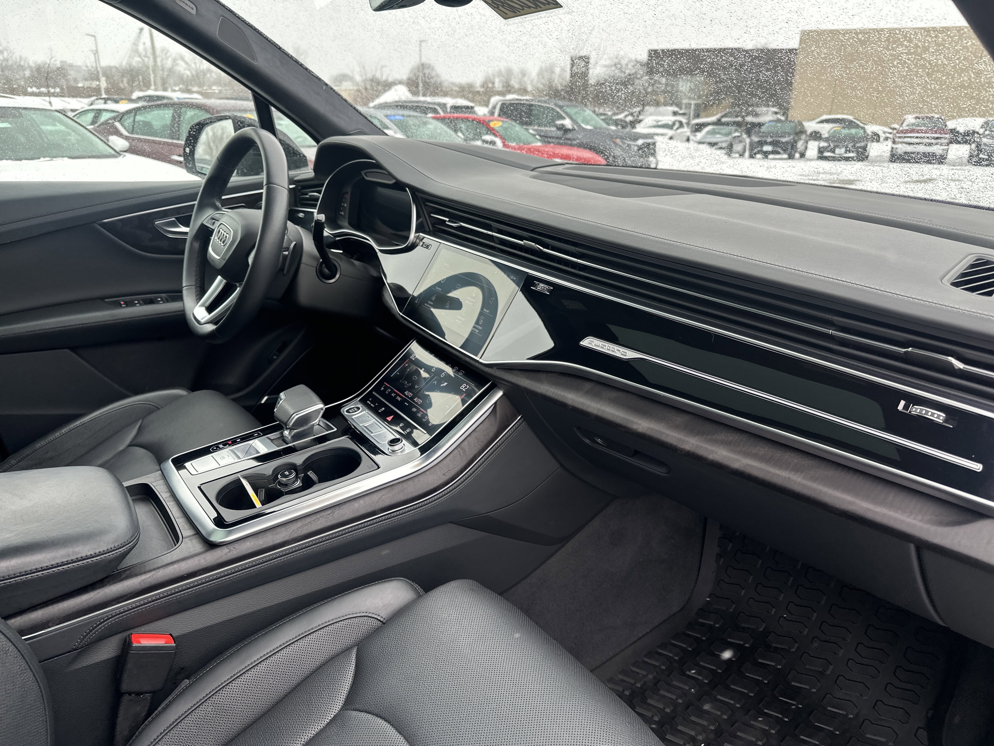 Used 2024 Audi Q7 3.0T Prestige w/ Prestige Package image 17