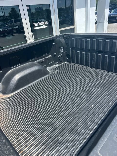 Certified 2026 GMC Sierra 1500 SLT AWD/4WD image 5