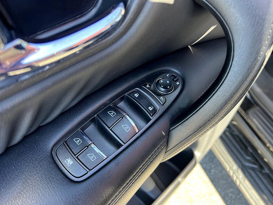 Certified 2024 Nissan Armada SL w/ Captain's Chairs Package image 21