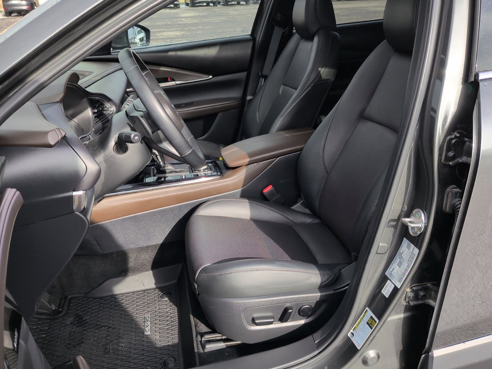 Certified 2025 MAZDA CX-30 AWD 2.5 S w/ Premium Package image 10