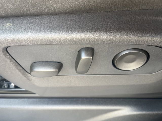 New 2026 GMC Yukon XL Elevation image 16