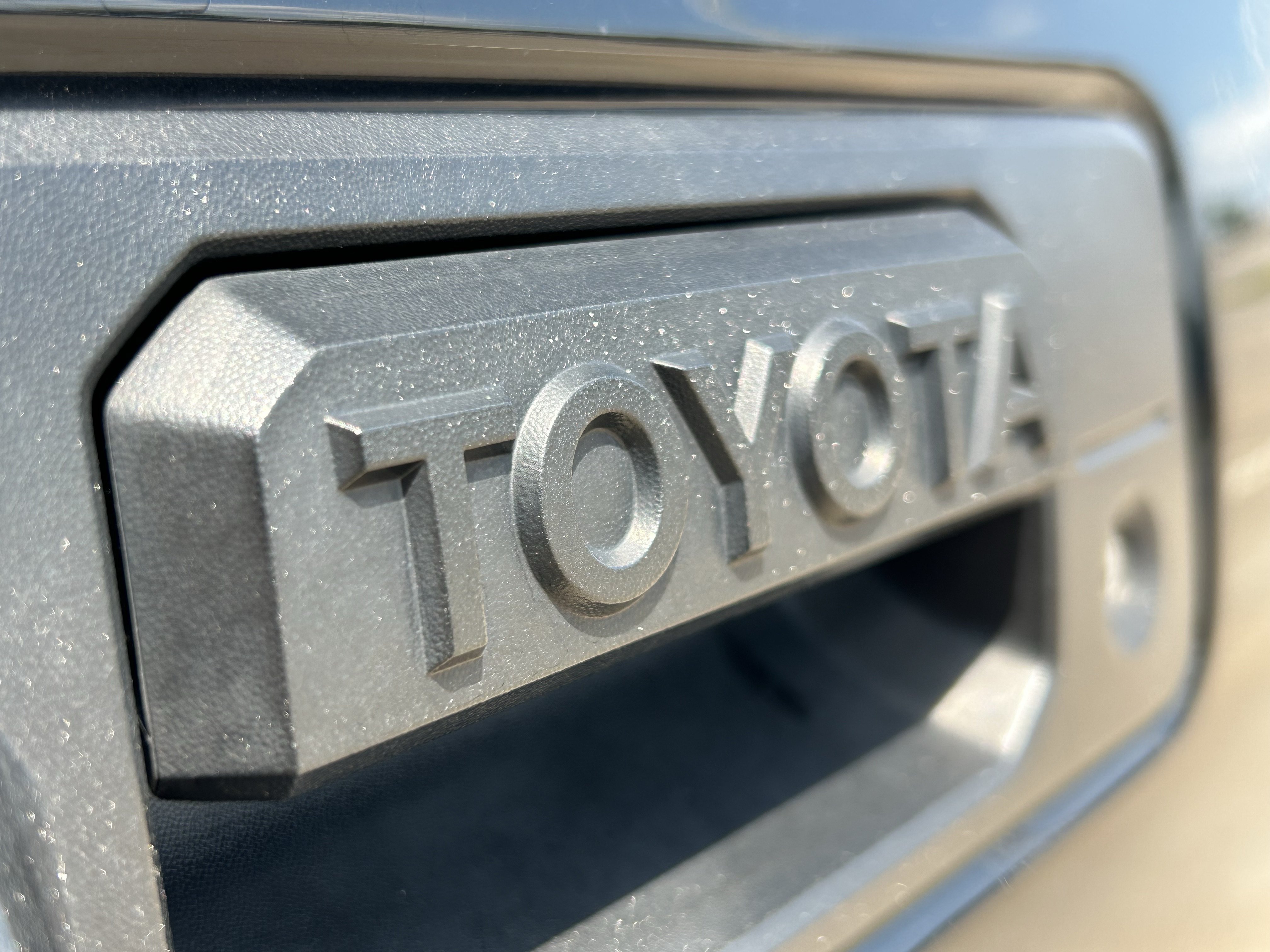 Certified 2020 Toyota Tacoma TRD Off-Road AWD/4WD image 7