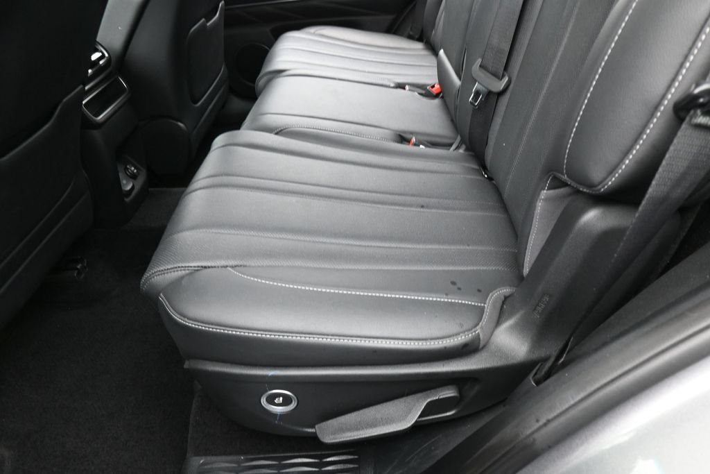 Used 2025 Genesis GV80 2.5T Standard AWD/4WD image 36
