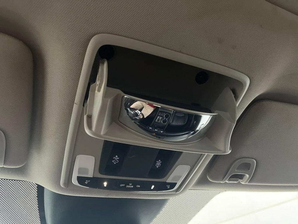 Used 2023 Honda Pilot Elite image 81
