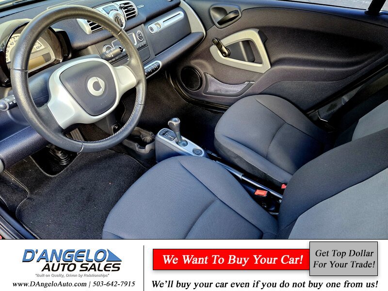 Used 2013 smart fortwo pure RWD image 27
