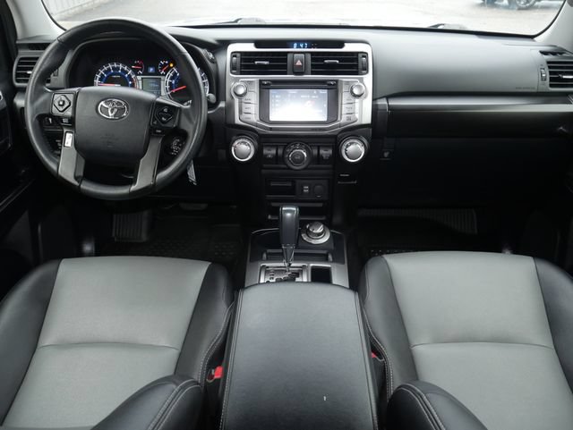 Used 2018 Toyota 4Runner SR5 Premium AWD/4WD image 8