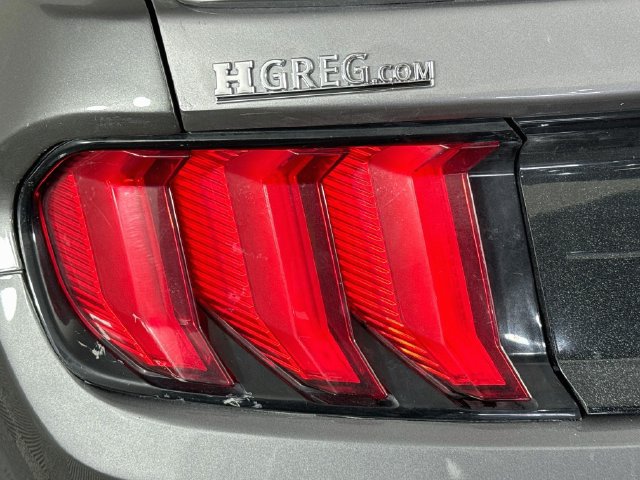 Used 2022 Ford Mustang Premium RWD image 39