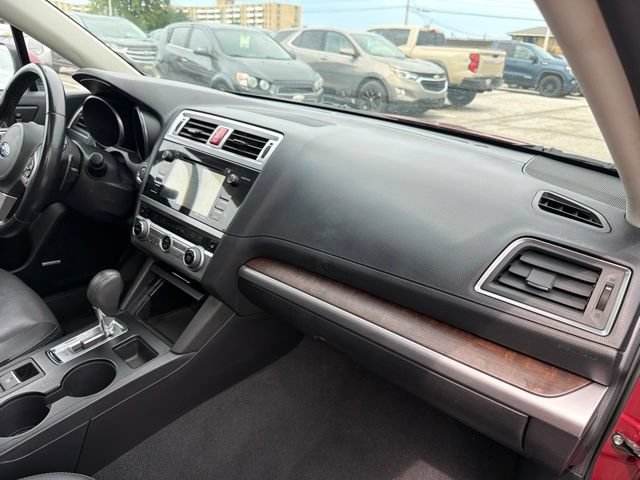 Used 2016 Subaru Outback 2.5i Limited AWD/4WD image 24
