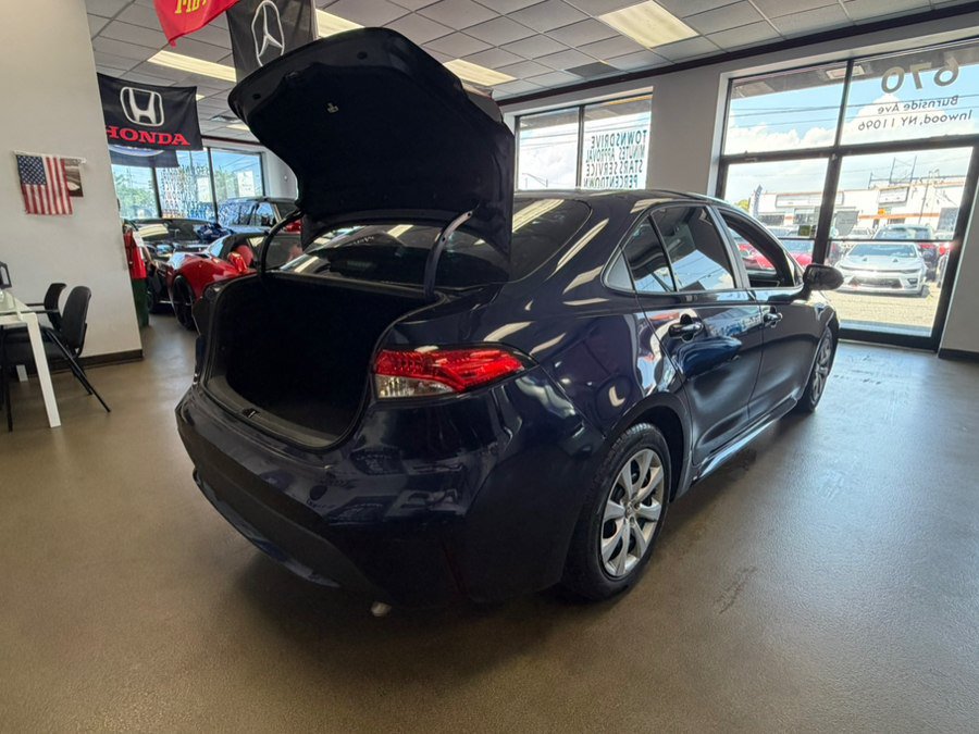 Used 2021 Toyota Corolla LE FWD image 20