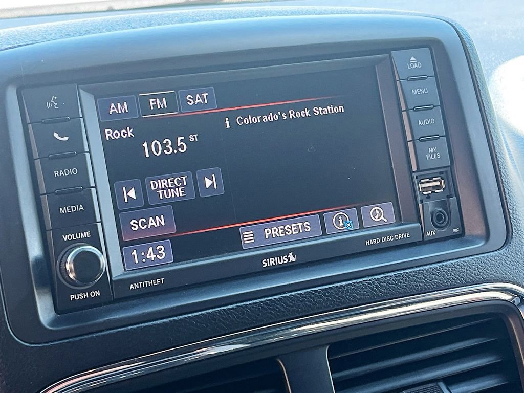 Used 2020 Dodge Grand Caravan SXT image 14