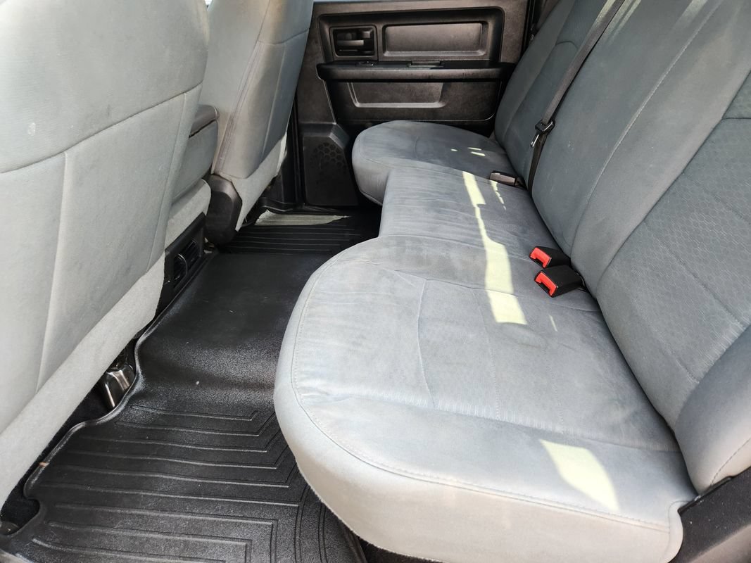 Used 2014 RAM 1500 Express w/ Black Ram 1500 Express Group AWD/4WD image 33