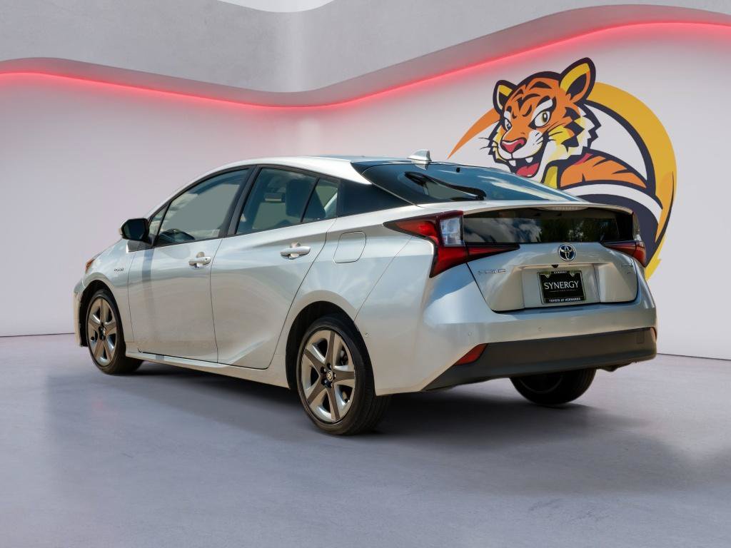 Used 2021 Toyota Prius XLE FWD image 8