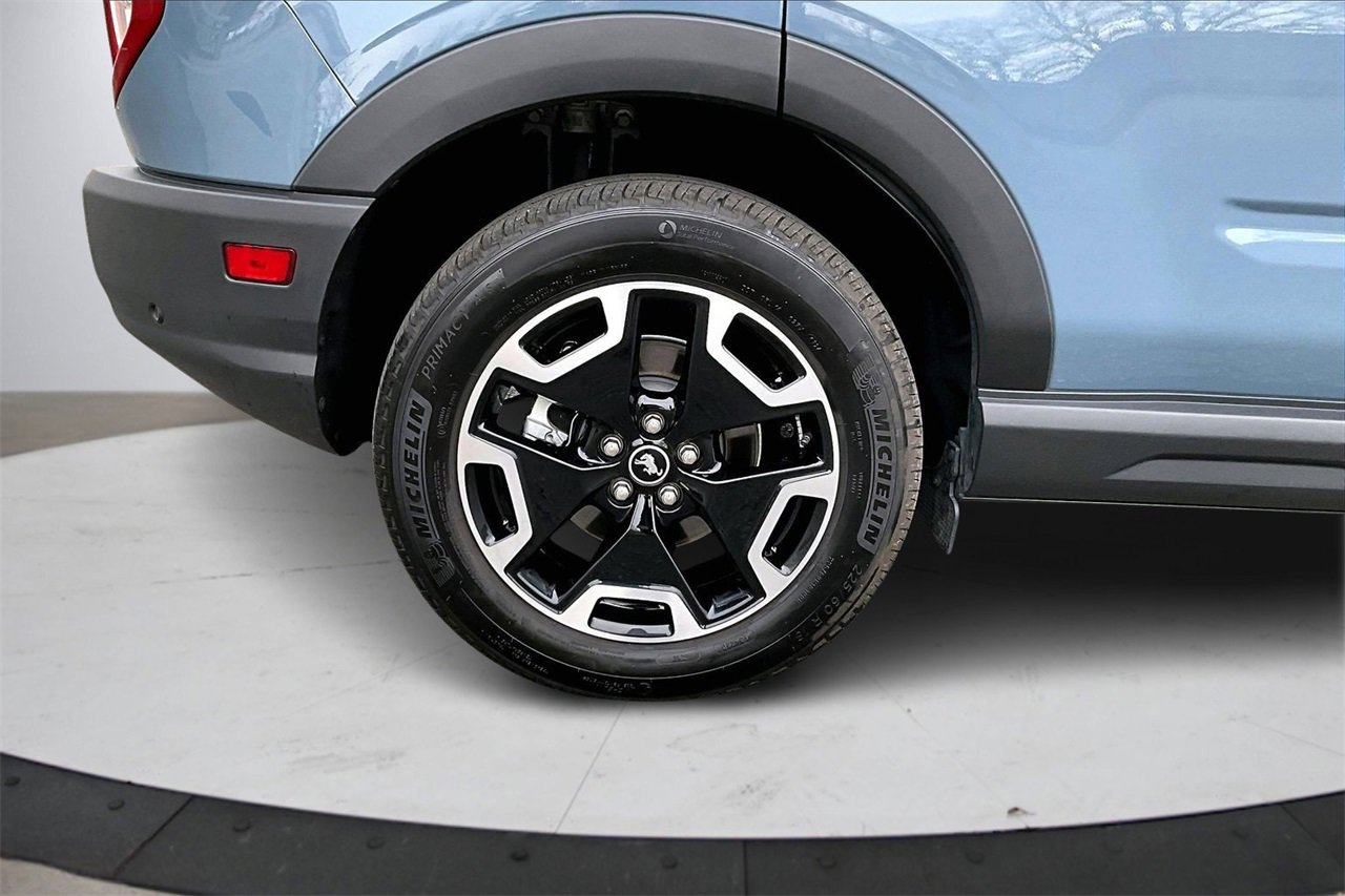 Used 2024 Ford Bronco Sport Outer Banks image 34