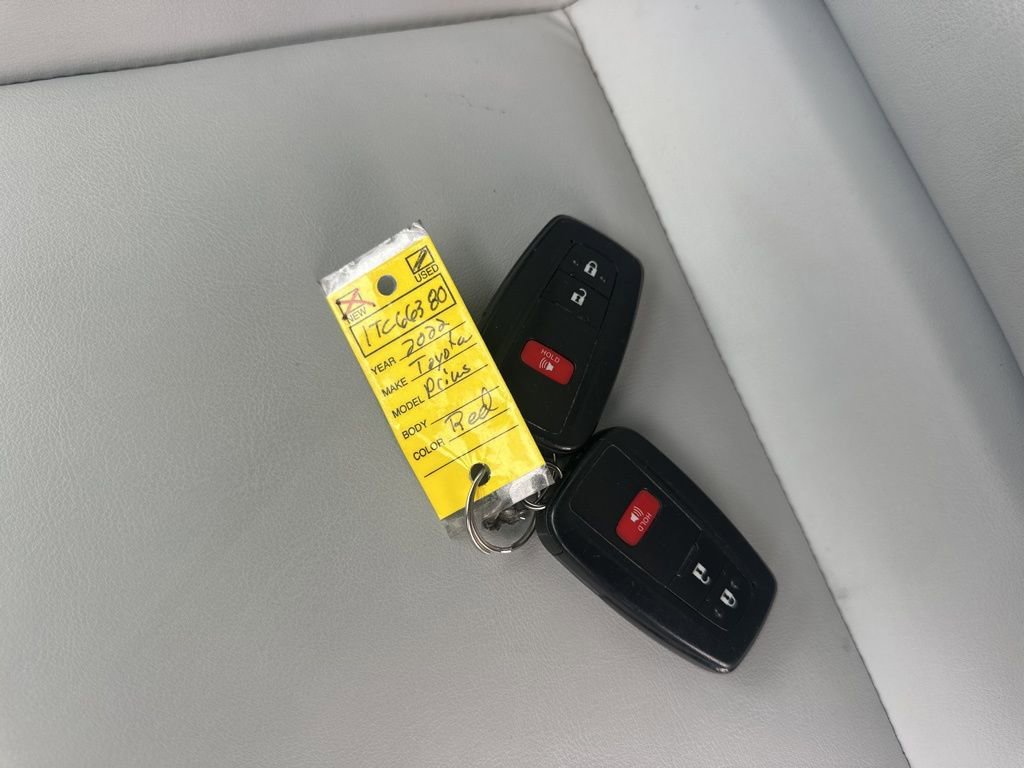 Used 2022 Toyota Prius XLE image 33