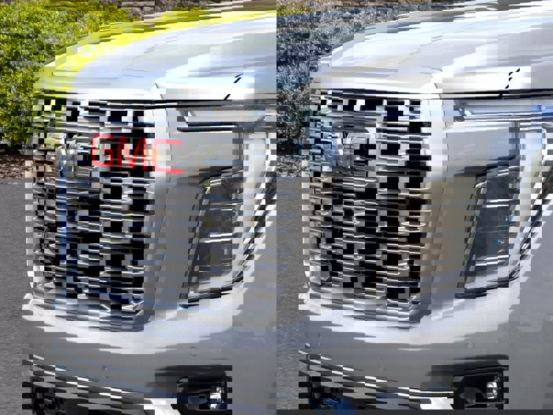New 2026 GMC Yukon XL Denali image 13