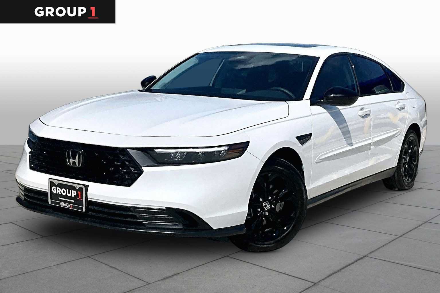 Used 2025 Honda Accord SE image 1