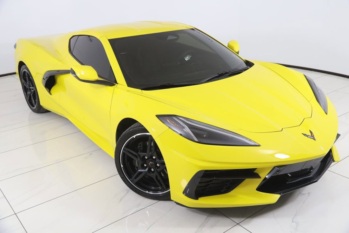 Used 2025 Chevrolet Corvette Stingray Premium Cpe w/ Stealth Interior Trim Package image 22