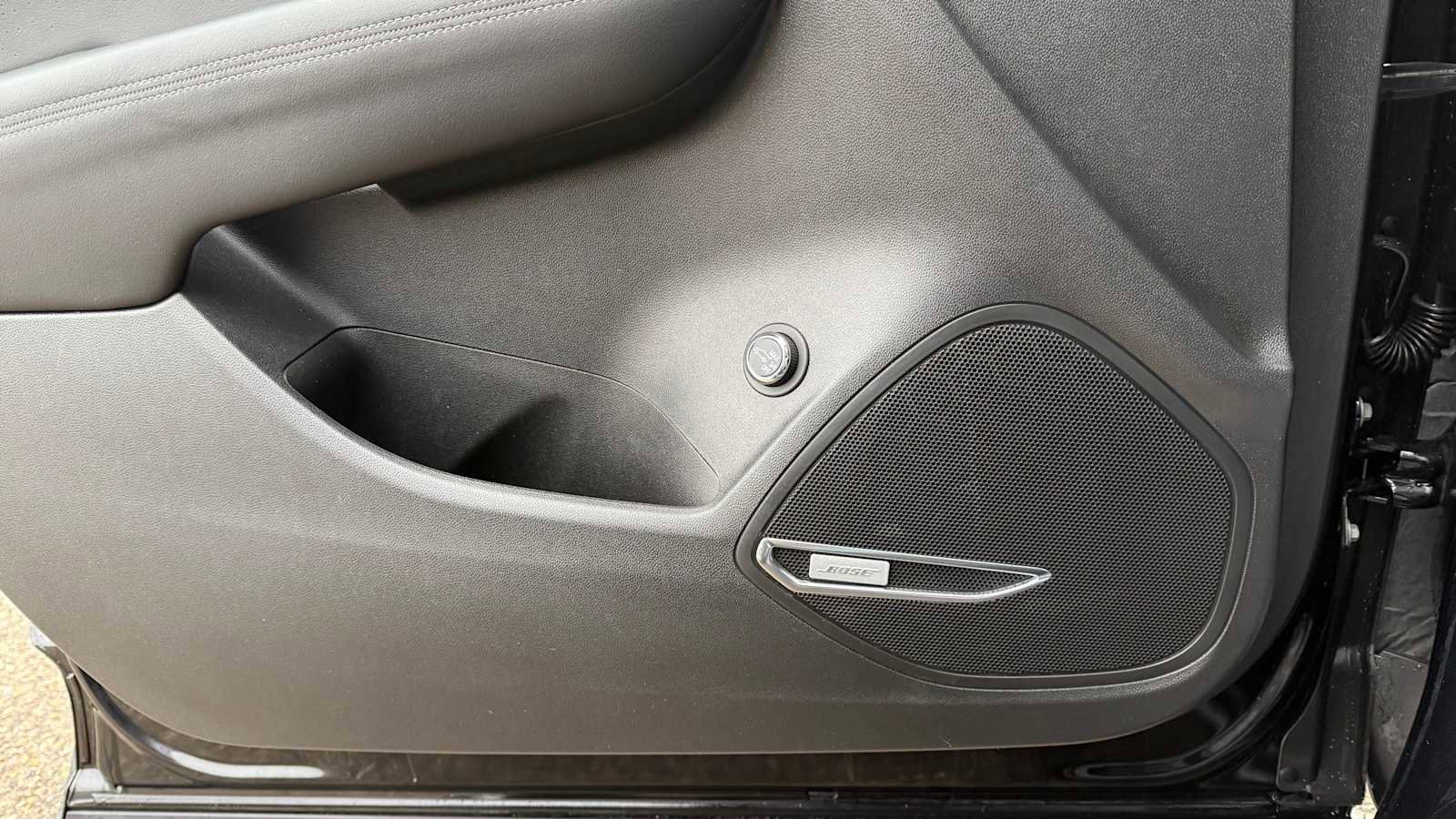 Used 2025 Buick Envision Avenir image 13