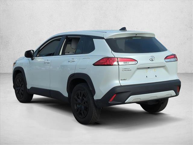 Used 2025 Toyota Corolla Cross L image 7