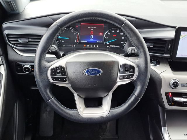 Certified 2022 Ford Explorer XLT w/ Equipment Group 202A image 27