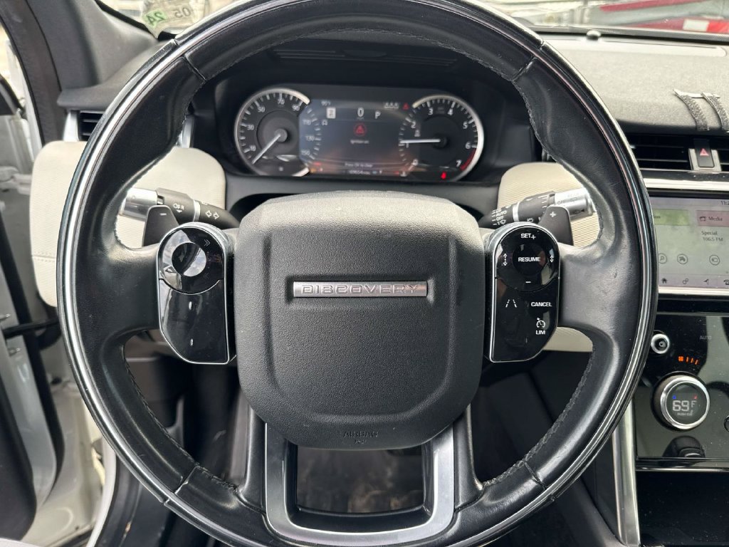 Used 2020 Land Rover Discovery Sport S R-Dynamic AWD/4WD image 25