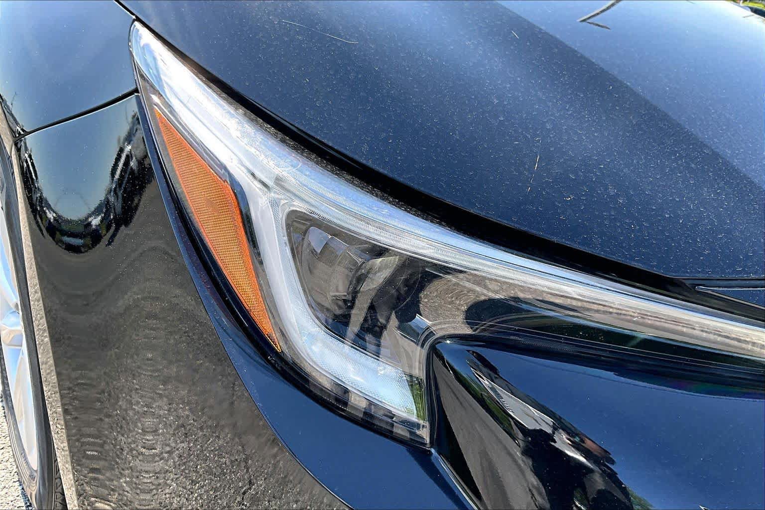 Used 2024 Toyota Corolla SE w/ SE Package FWD image 27