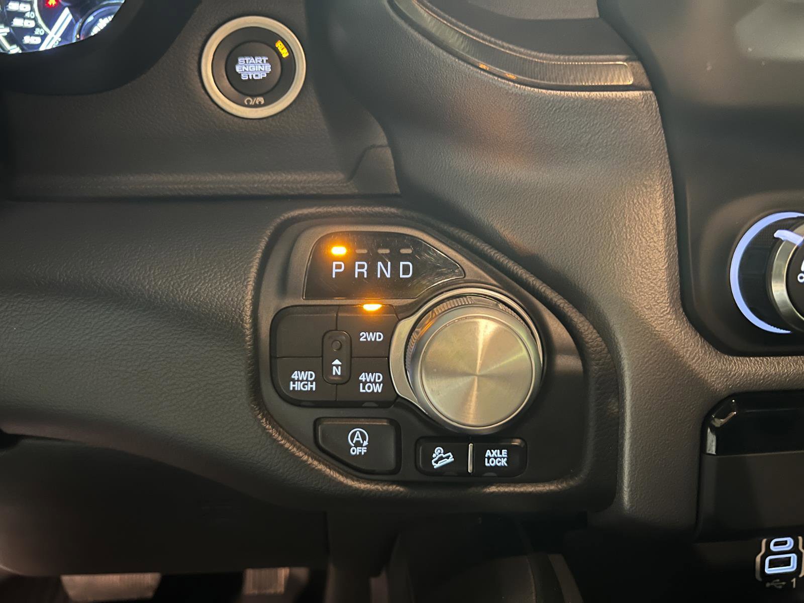 Used 2020 RAM 1500 Rebel image 19