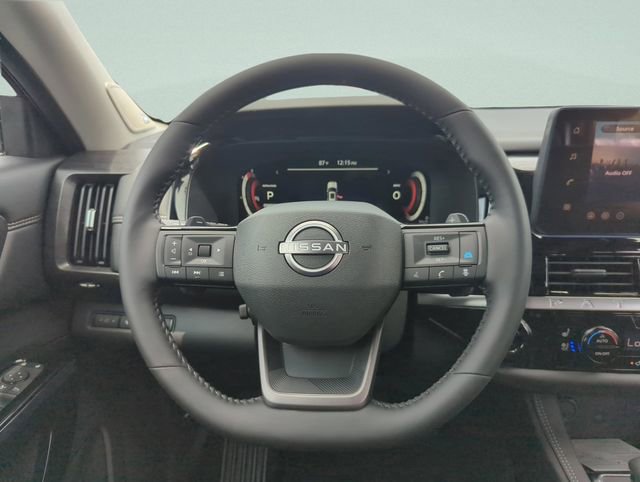 New 2026 Nissan Pathfinder Platinum w/ Cargo Package FWD image 26