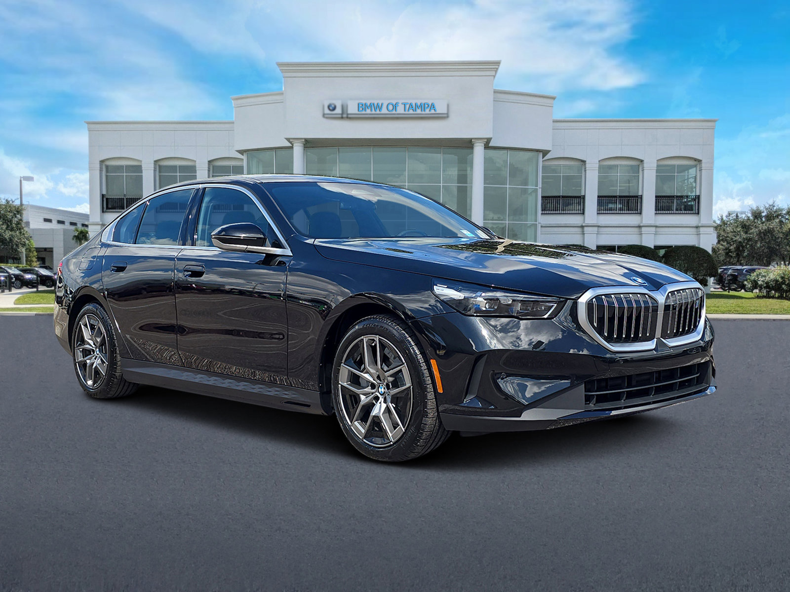 New 2026 BMW i5 eDrive40