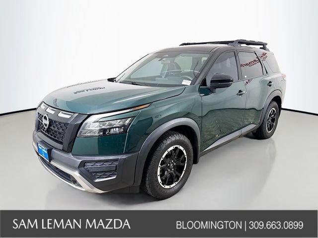 Used 2024 Nissan Pathfinder Rock Creek AWD/4WD image 3