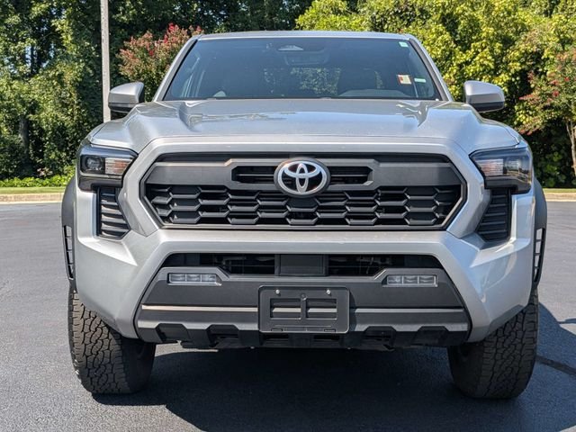 Used 2024 Toyota Tacoma TRD Off-Road AWD/4WD image 11