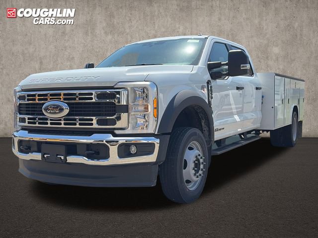 New 2026 Ford F550 4x4 Crew Cab image 3