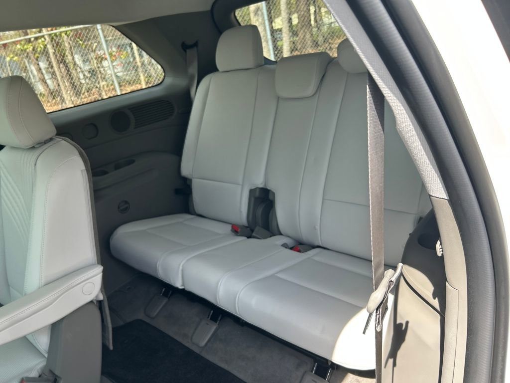 Used 2026 Hyundai Palisade SEL FWD image 27