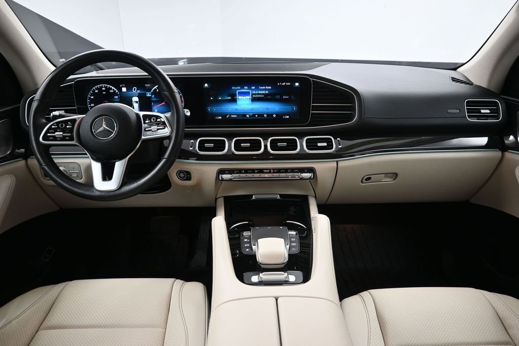 Used 2022 Mercedes-Benz GLS 450 4MATIC image 35