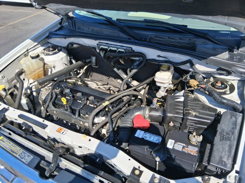 Used 2010 Ford Escape XLS FWD image 19