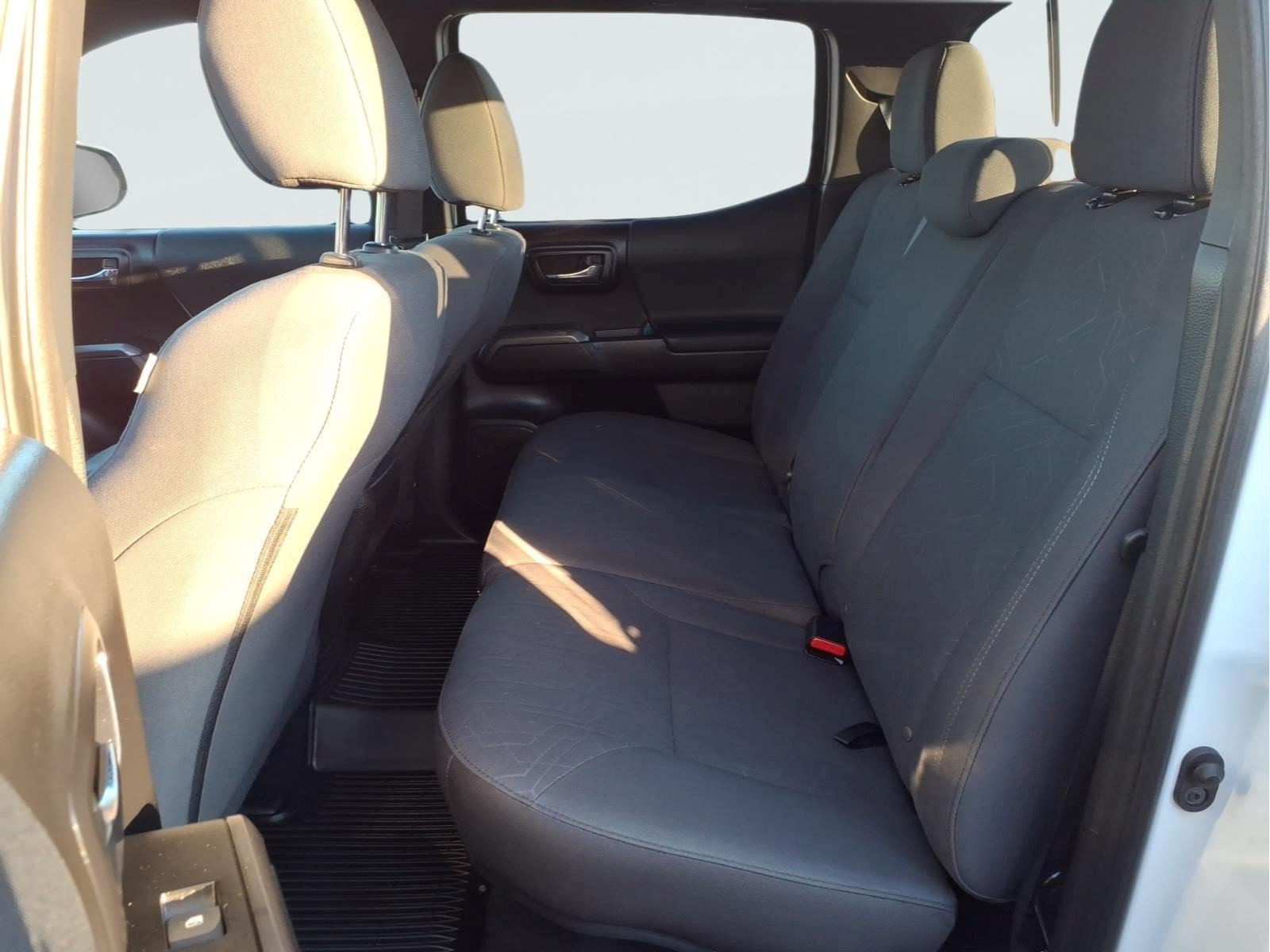 Used 2019 Toyota Tacoma TRD Off-Road AWD/4WD image 26