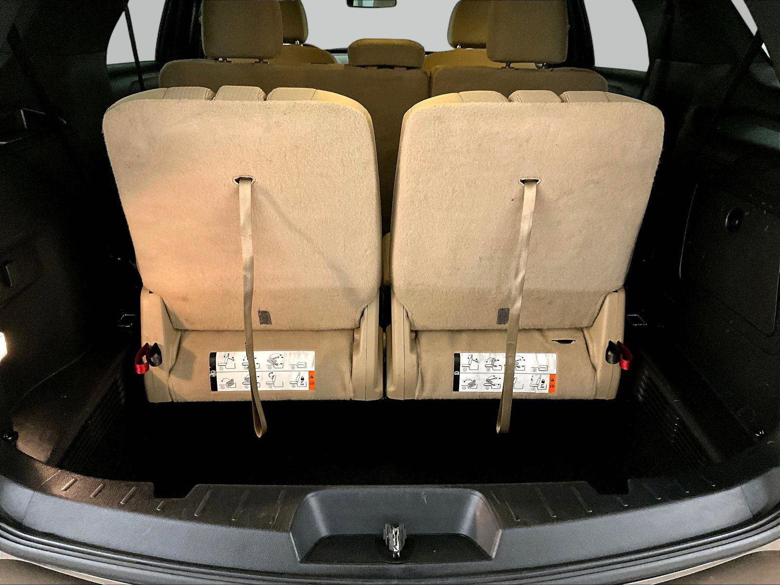 Used 2016 Ford Explorer XLT w/ Equipment Group 201A image 35