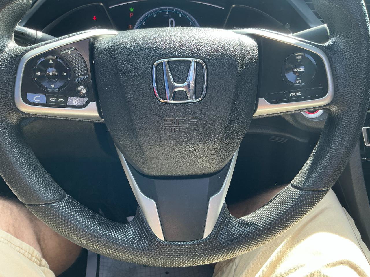 Used 2018 Honda Civic EX image 11