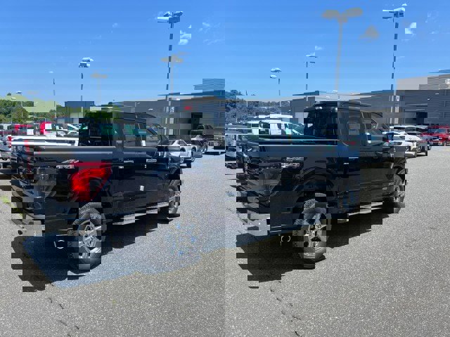 New 2025 Ford F150 XLT w/ Equipment Group 302A MID image 5