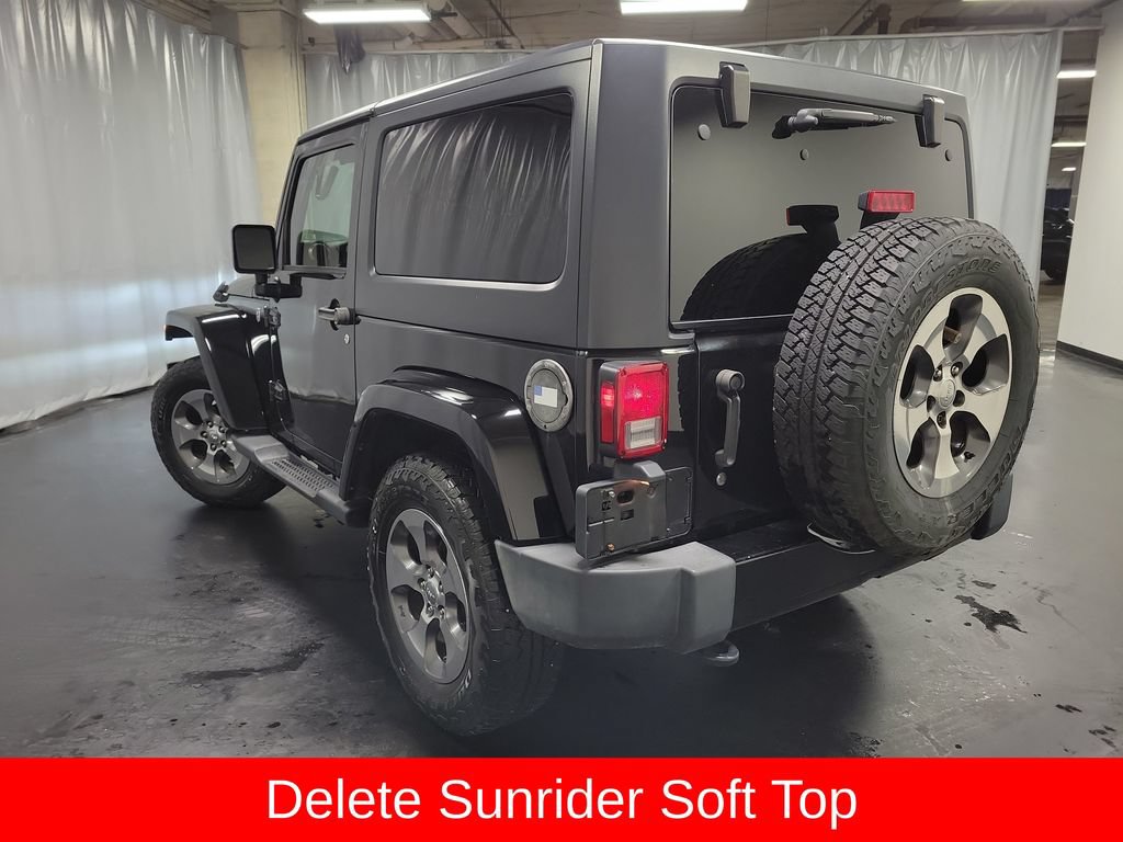 Used 2017 Jeep Wrangler Sahara w/ Connectivity Group AWD/4WD image 7