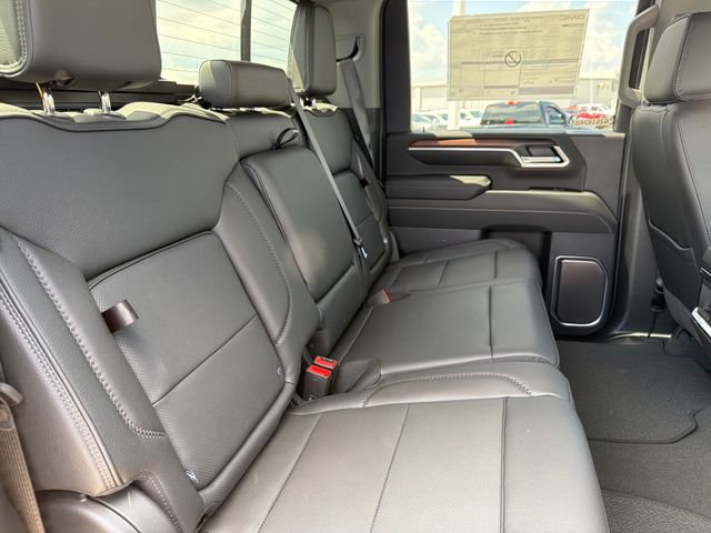 New 2026 GMC Sierra 2500 Denali w/ Denali Reserve Package AWD/4WD image 23