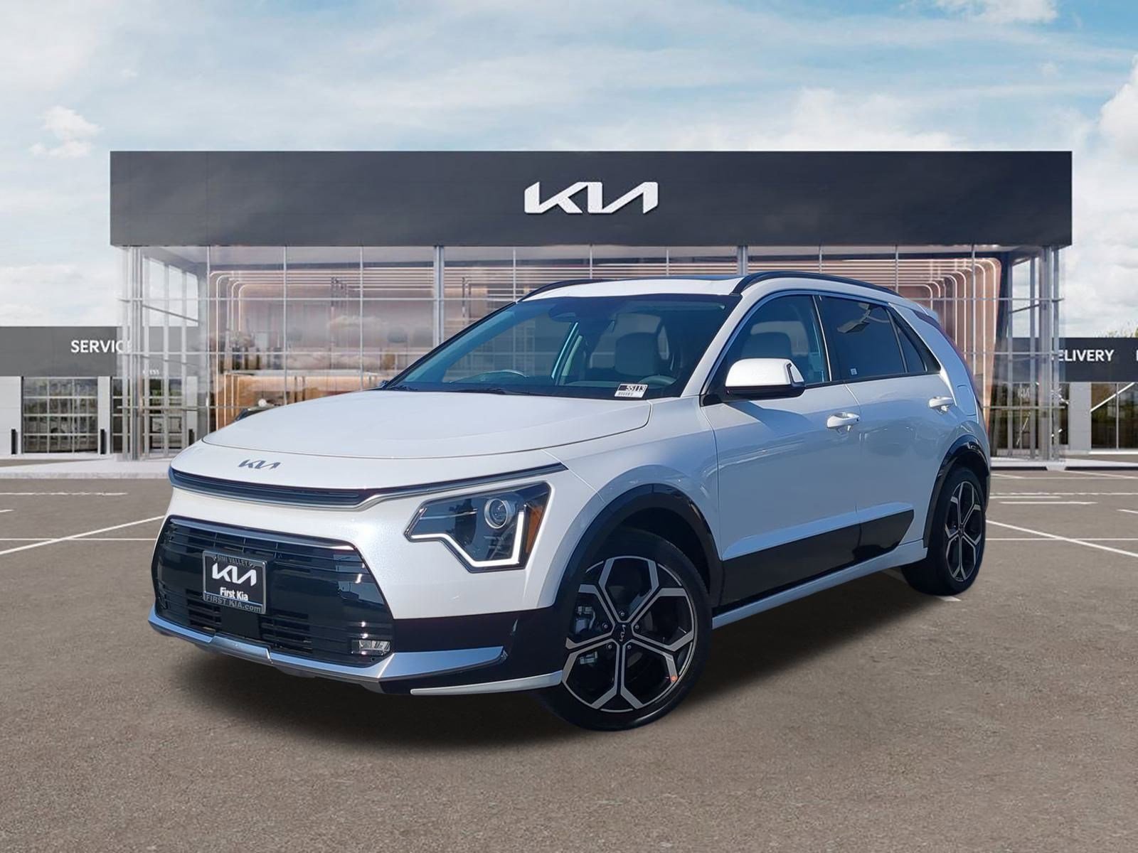 New 2025 Kia Niro EX Touring image 1