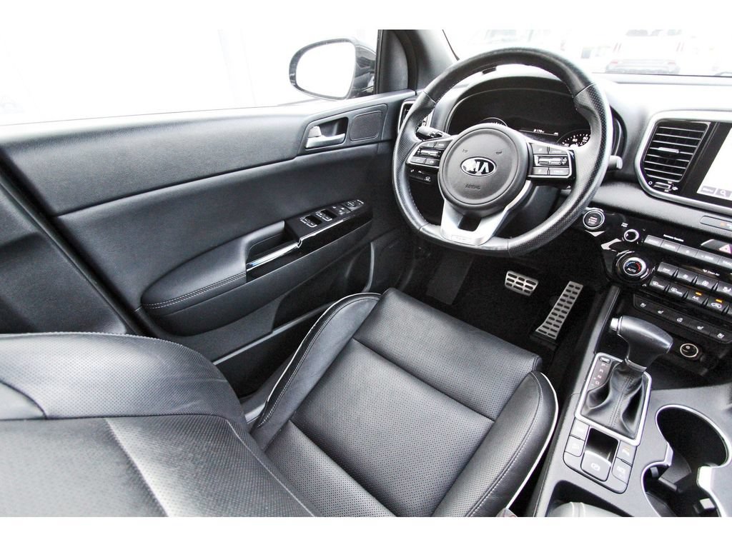 Used 2020 Kia Sportage SX FWD image 9