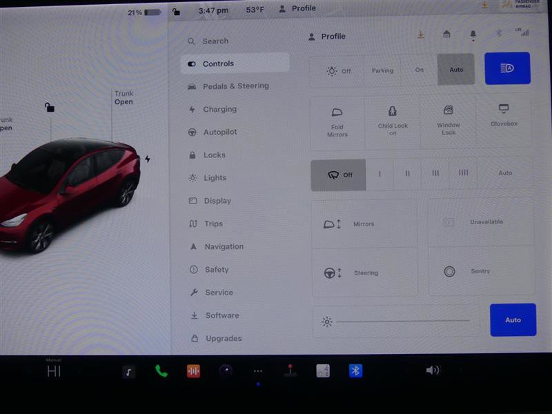 Used 2021 Tesla Model Y Long Range image 14