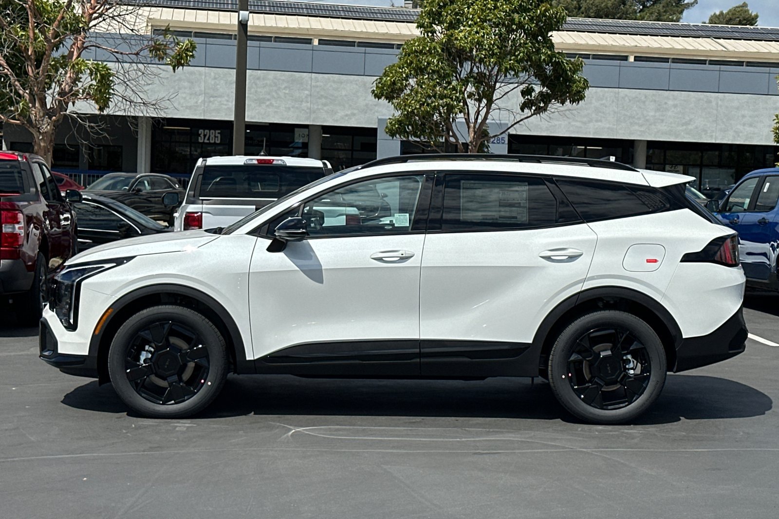 New 2027 Kia Sportage X-Line AWD/4WD image 7
