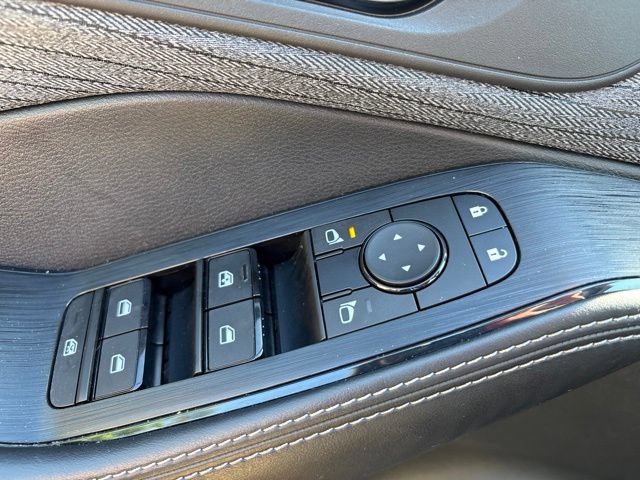 Certified 2023 Nissan Rogue SV AWD/4WD image 12