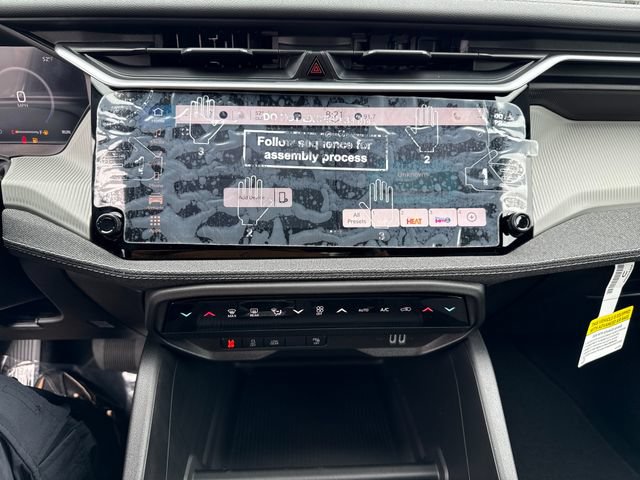 New 2026 Jeep Cherokee Laredo AWD/4WD image 22