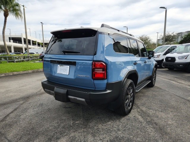 Used 2024 Toyota Land Cruiser image 7