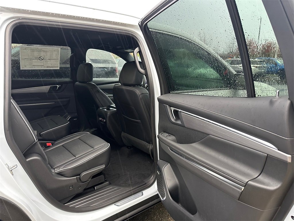 New 2026 Buick Enclave Preferred w/ Power Package image 13